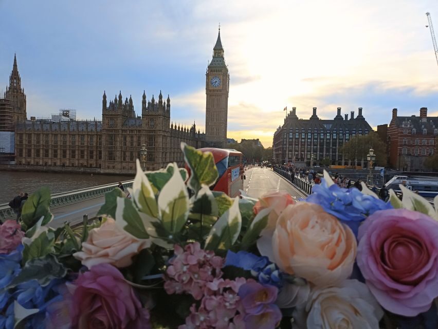 London: Bar Bus Tour by Tootbus - Price and Value: What $36.77 Buys You