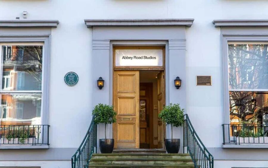 London: Beatles Magical Mystery Tour; Abbey Road, Savile Row - Soho and the quick Trident Studios pass: where the loud stuff lived
