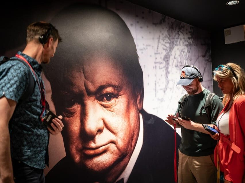 London: Big Ben, Churchill War Rooms & Buck'ham Palace Tour - Why This Westminster + Churchill Tour Feels Efficient (and Fun)