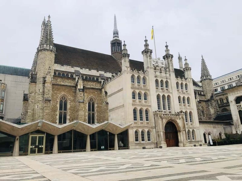 London Blitz Tour - Explore City of London Wartime History - St. Paul’s Cathedral: survival you can see, and stories you can hear
