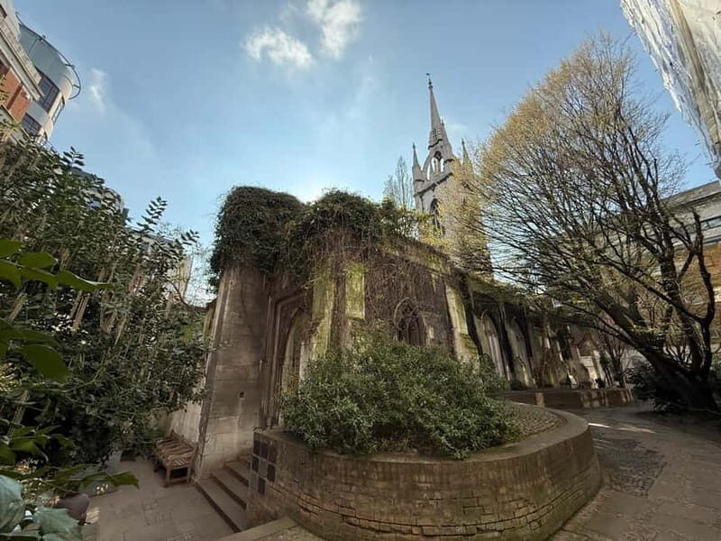 London Blitz Tour - Explore City of London Wartime History - Price and value: what $39 buys you in the City