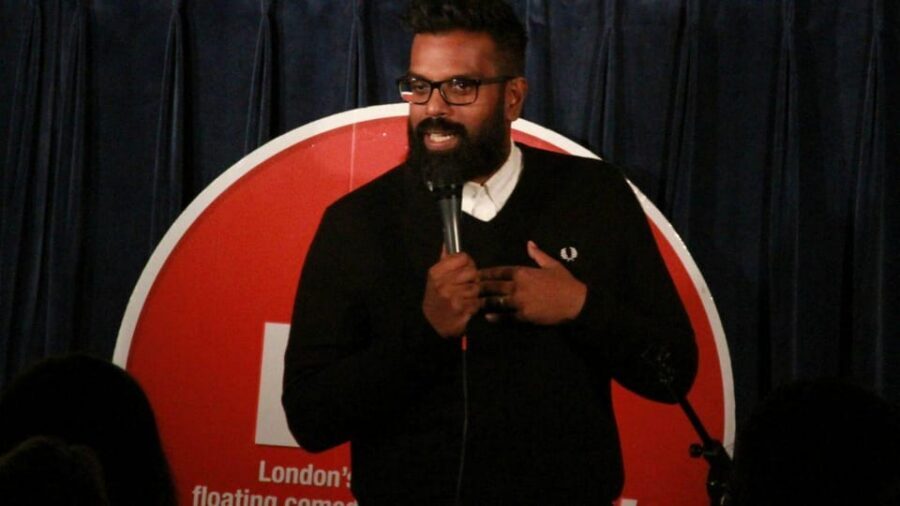 London: Boat Show Comedy Club New Material Night - Value check: what $12 gets you, and what costs extra
