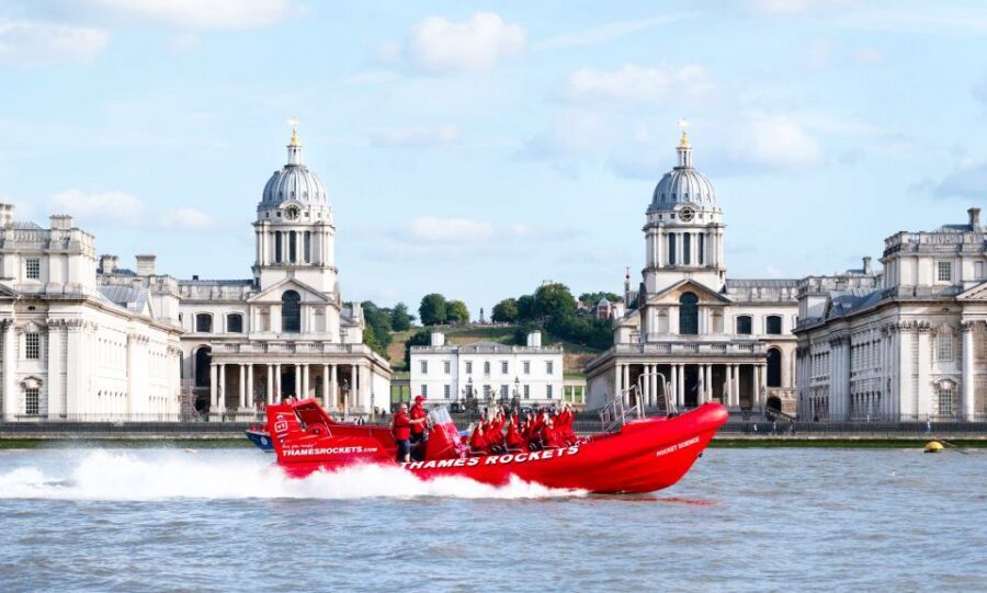 London: Break the Barrier Speed Boat Ride - The 45-minute route: how the landmarks roll by