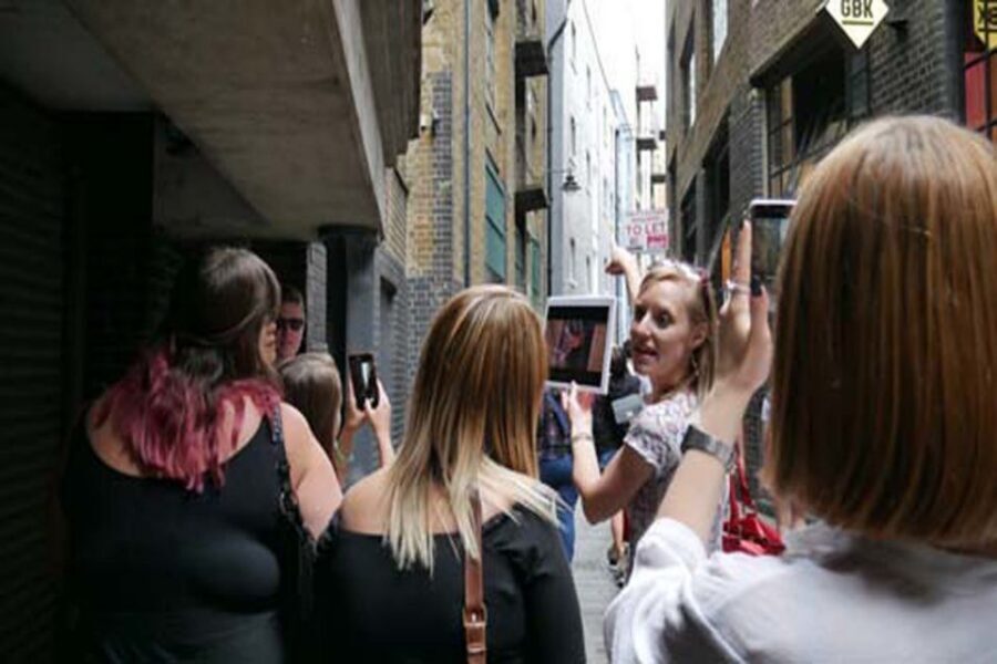 London: Bridget Jones 2–Hour Walking Tour - What the $24 price gets you (and why 2 hours is the sweet spot)