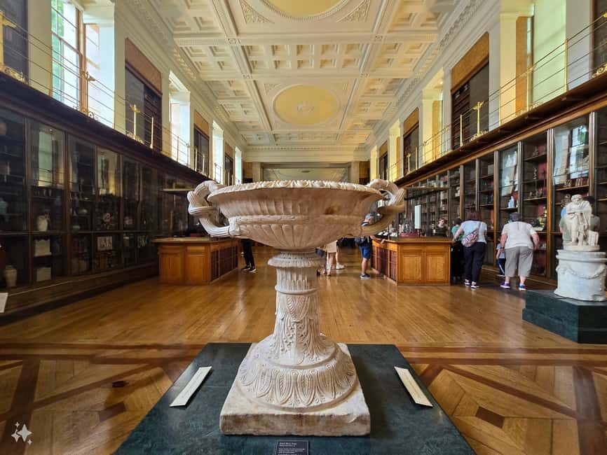 London: British Museum Guided Tour with Entrance Tickets - Who should book this tour (and who might not)
