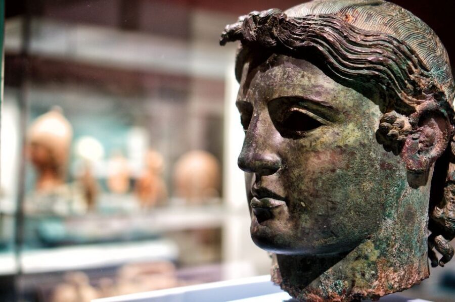 London: British Museum Private Tour for Kids & Families - What kids remember: anecdotes that turn objects into stories