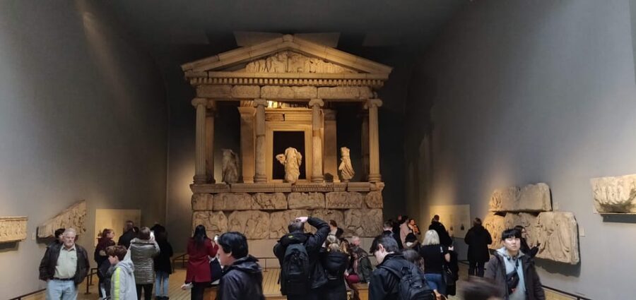 London: British Museum Tour with Archaeologist Guide - Why an archaeologist guide beats the self-guided museum shuffle