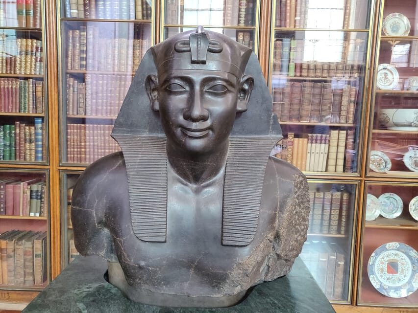 London: British Museum Tour with Archaeologist Guide - Rosetta Stone and ancient Egypt: how words, power, and art connect