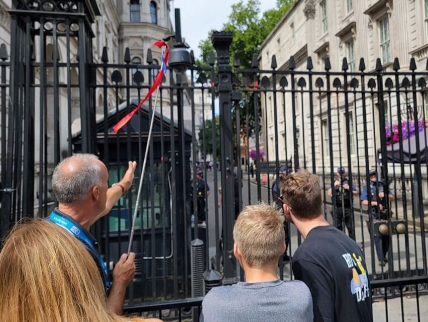 London: Buckingham, Big Ben & Westminster Abbey Tour - What You See Around Big Ben and Buckingham Palace (And What You Don’t)