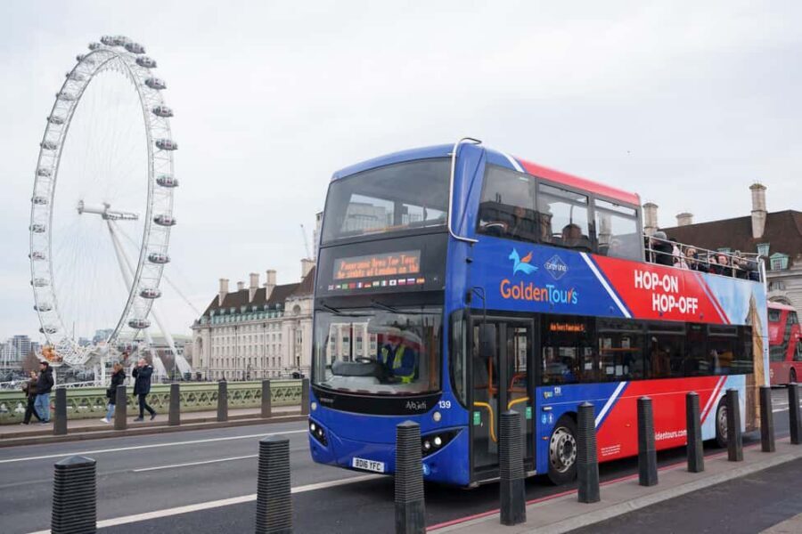 London: Buckingham Palace State Rooms with Bus and Boat Tour - Royal Gardens: your pause in the middle of London