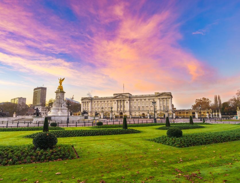 London: Buckingham Palace Ticket and Afternoon Tea Bus Tour - Buckingham Palace State Rooms: what you actually see with the audio guide