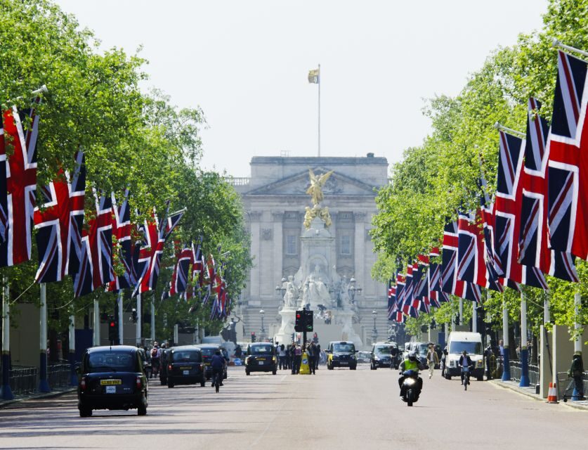 London: Buckingham Palace Ticket and Afternoon Tea Bus Tour - Quick practical tips to make the day smoother