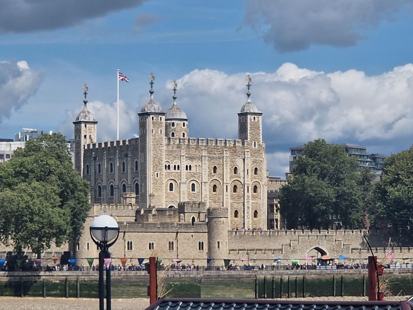 London by taxi: Highlights Tour in a real London Black Cab. - How the 4-Hour Taxi Highlights Tour Works for Your Group
