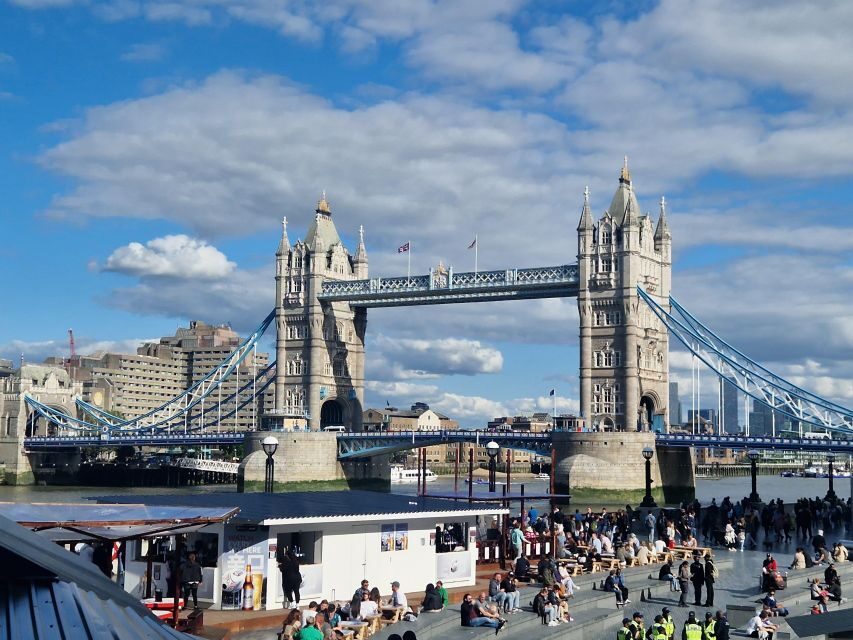London by taxi: Highlights Tour in a real London Black Cab. - Tower of London and Tower Bridge: Why the Views Are the Whole Point