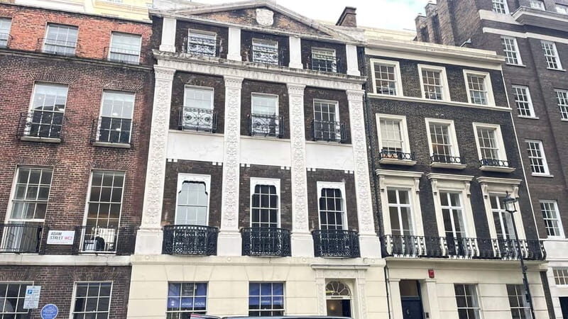 London: Charles Dickens Walking Tour for Small Groups - Comfort Tips That Actually Matter for This 2.5-Hour Walk
