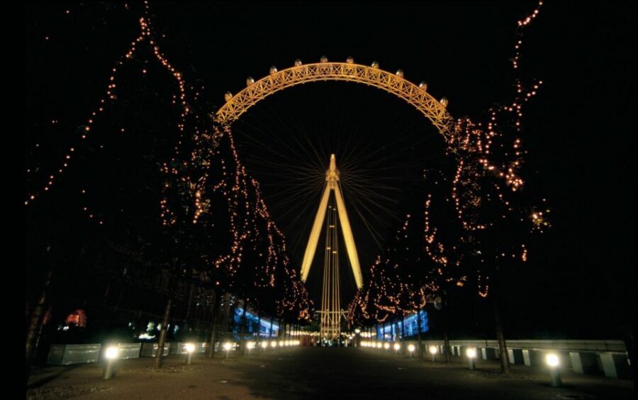 London: Christmas Eve City Tour with Dinner & Midnight Mass - Price and value: is $172 a fair deal for what you get?
