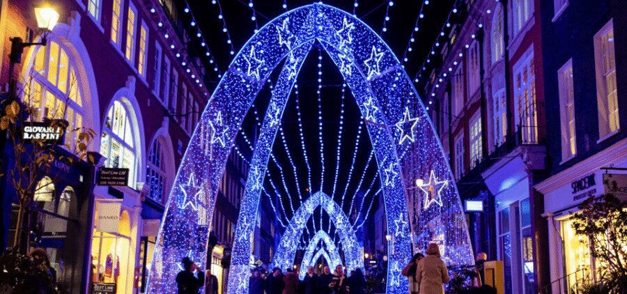 London: Christmas Lights Self Guided Walking Tour - Getting Started: App Code, GPS Audio, and the Offline Map