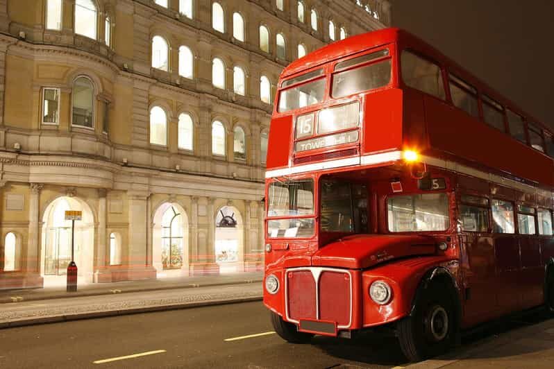 London: Christmas Lights Tour by Vintage Double-Decker Bus - Oxford Street to Knightsbridge: the light show you see from above