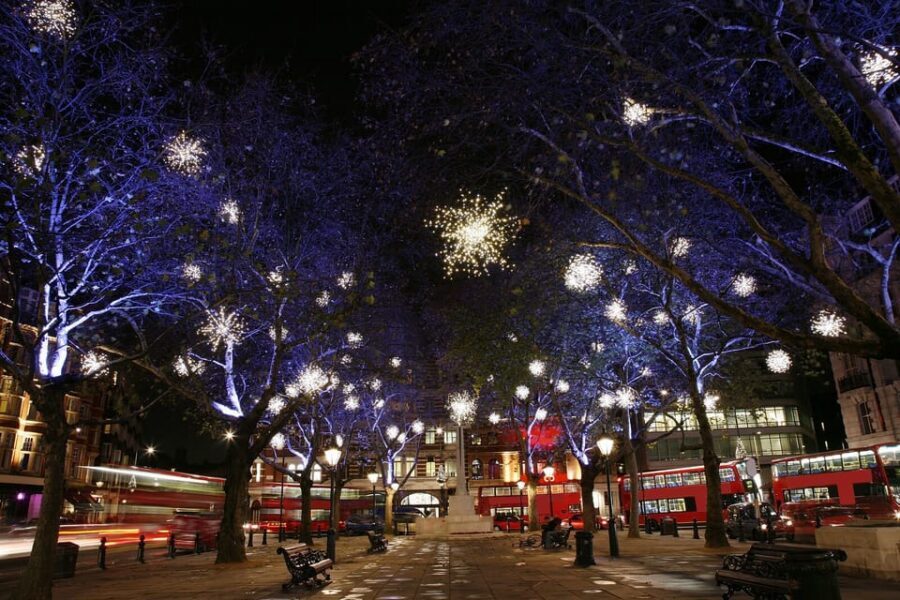 London: Christmas Lights Tour by Vintage Double-Decker Bus - Price and value: why $43 can work for a short night out