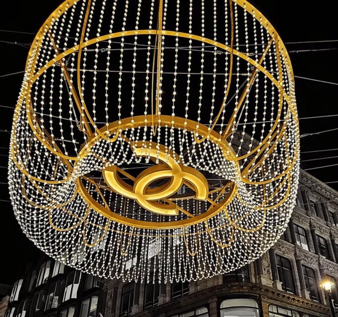 London: Christmas Lights Walking Tour - Why this Christmas lights walk makes sense in London