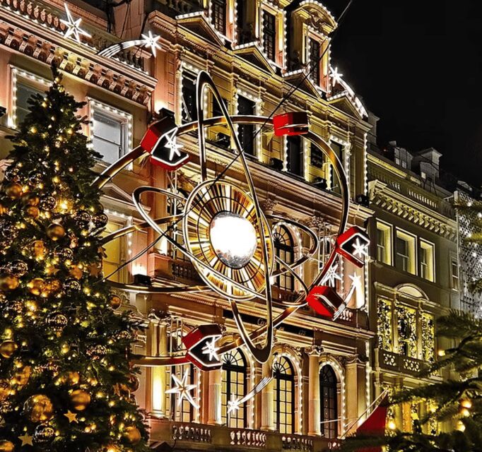 London: Christmas Lights Walking Tour - Price and value: what $20.20 buys for 2 hours