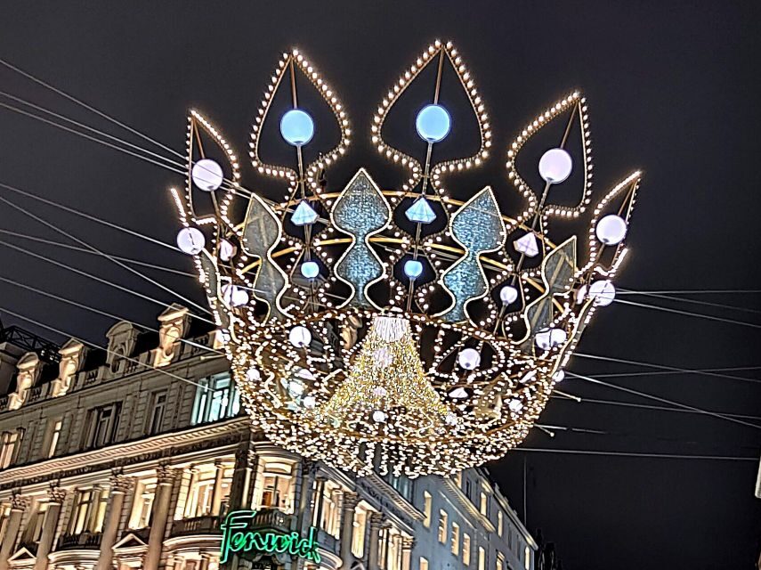 London Christmas Sparkle Walking Tour Small Group - Where you start: Cafe Nero meeting point and a central finish