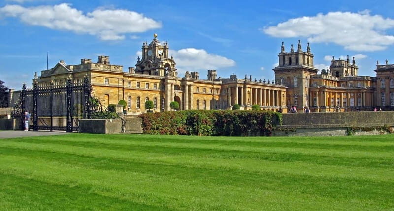 London: Cream Tea at Blenheim Palace & the Cotswolds Tour - Bourton-on-the-Water: the Cotswolds village built for photos