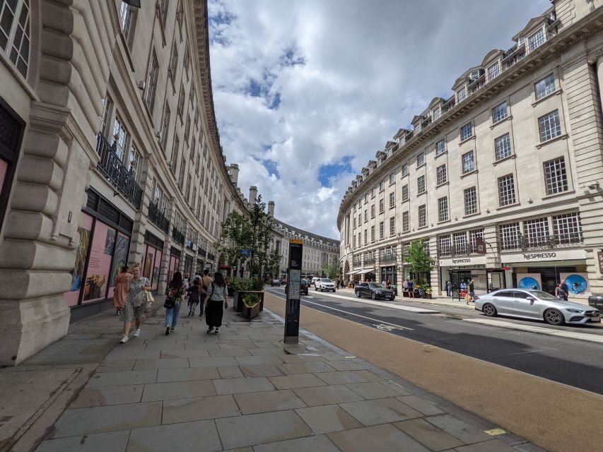London: Custom Private Tour by Car - The driver experience: local guidance without the official-guide vibe