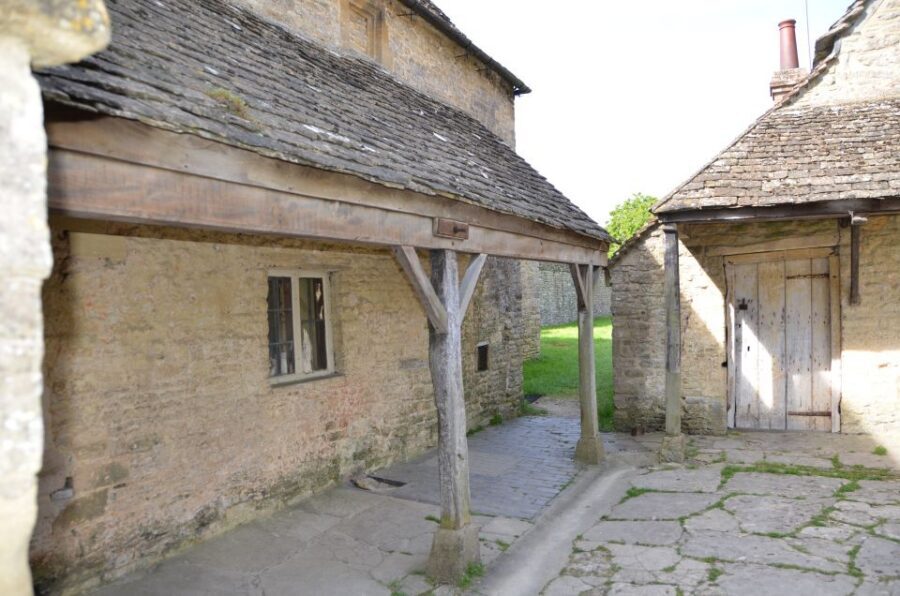 London: Downton Abbey Countryside Black Taxi VIP Tour - Who this tour is best for (and who might want something else)