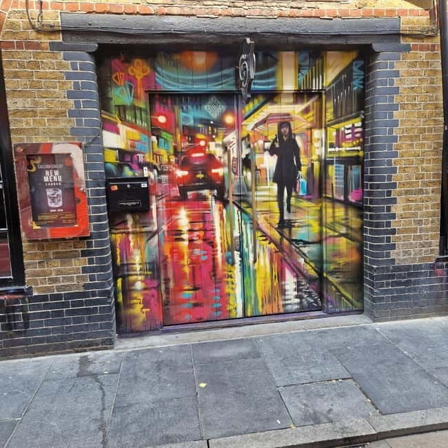 London: East End Instagrammable Street Art & Graffiti Tour - Brick Lane wall walk: Heneage St angles, collaborations, and big details