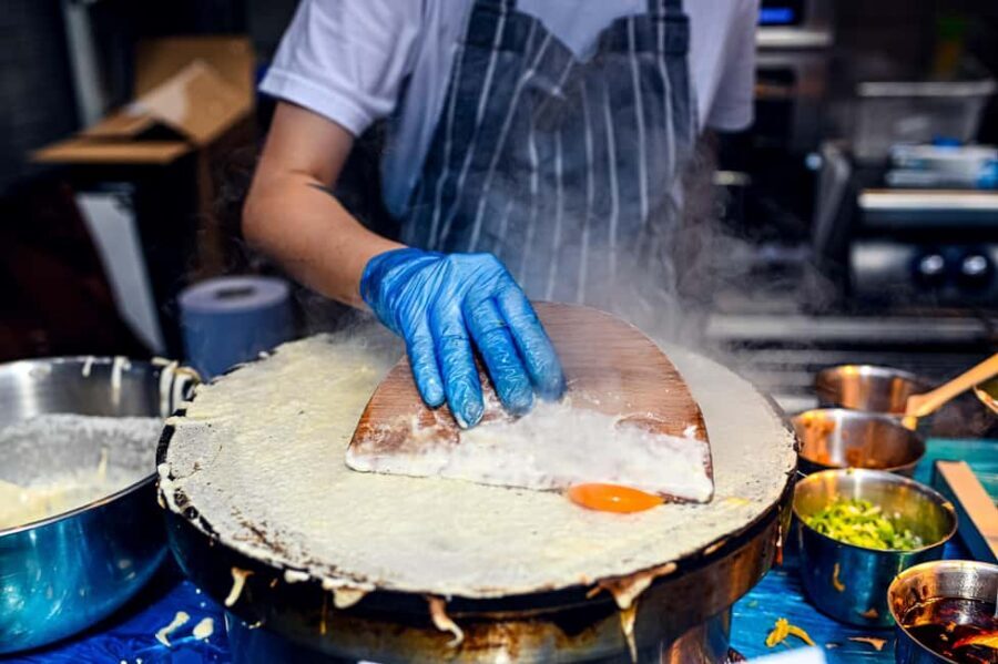 London: East End & Shoreditch Street Food Tour with 6 Dishes - Stop 5: The East End fish and chips stop that actually feels earned