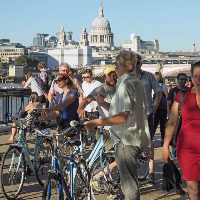 London: East London Town 3.5-Hour Bike Tour - Docklands Mood Shift: St Katherine’s Dock, Brunel’s Tunnel, and Tobacco Dock