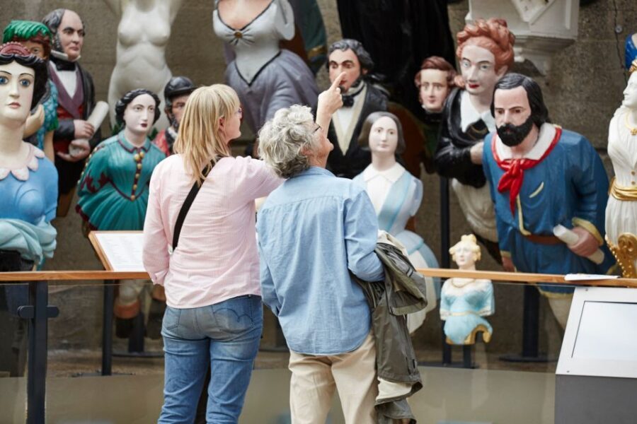 London: Entrance Ticket to the Cutty Sark - Taking the helm: why the wheel moment matters