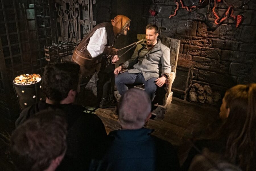 London: Entry Ticket to London Dungeon - Sentencing and the Ride to Doom: the finale hit