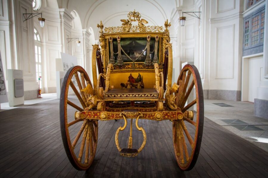 London Family-Friendly Walking Tour with Fun Activities - London Eye (3 and 4-hour options): timed tickets and 30 minutes in the sky