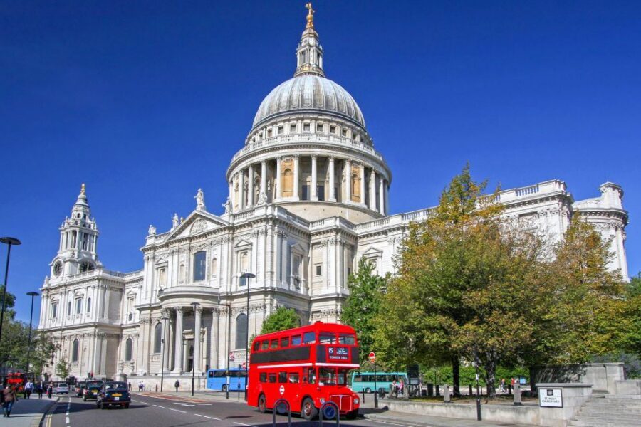 London: Full-Day London Bus Tour - Buckingham Palace and the Changing of the Guard (when it runs)