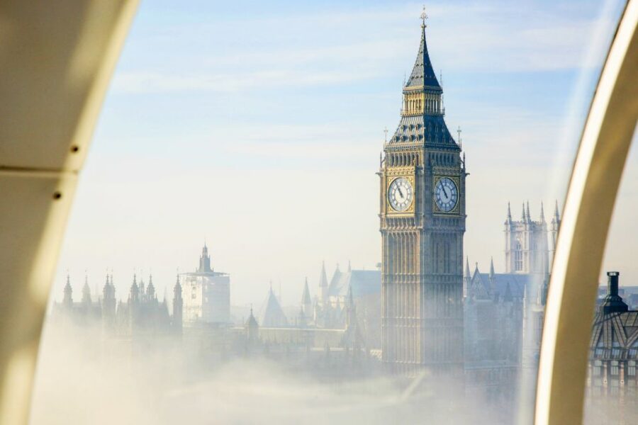 London: Full-Day Sightseeing Bus Tour with River Cruise - Tower of London With a Yeoman Warder: The Story Makes It Click