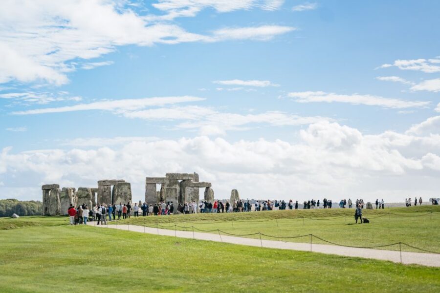 London: Full-Day Windsor, Stonehenge, and Oxford Tour - Oxford Walking Tour: Dreaming Spires with Real Timing for a First Look