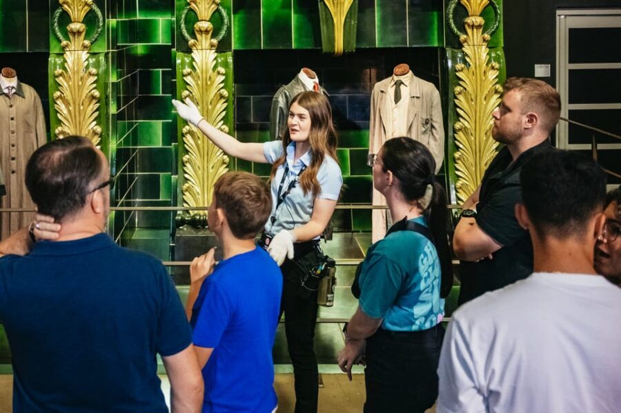 London: Fully-Guided Making of Harry Potter Tour - After the Guided Tour: How to Use Your Re-Entry Time