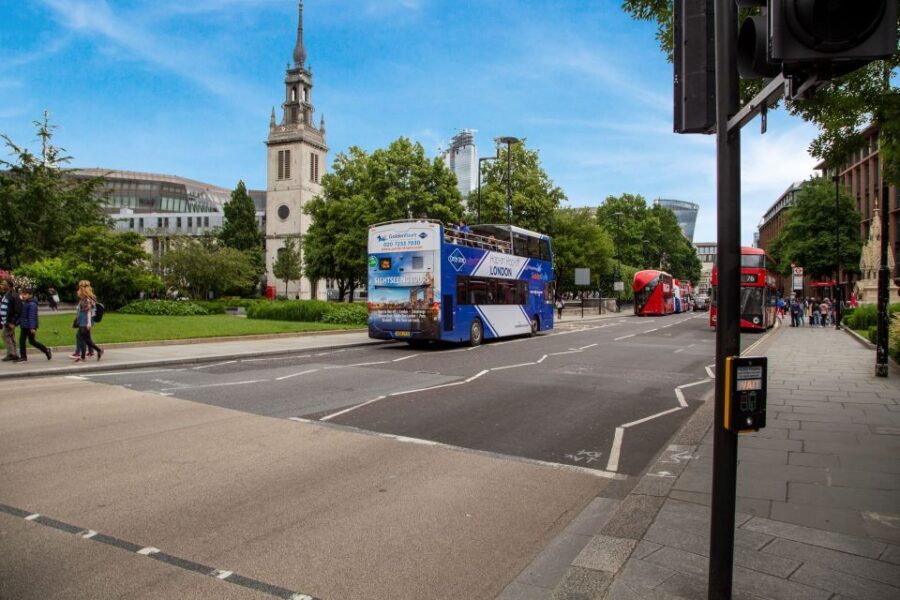 London: Golden Tours Gray Line Hop-on Hop-off Bus Tour - Getting your bearings fast: Westminster, the Eye, and St Paul’s