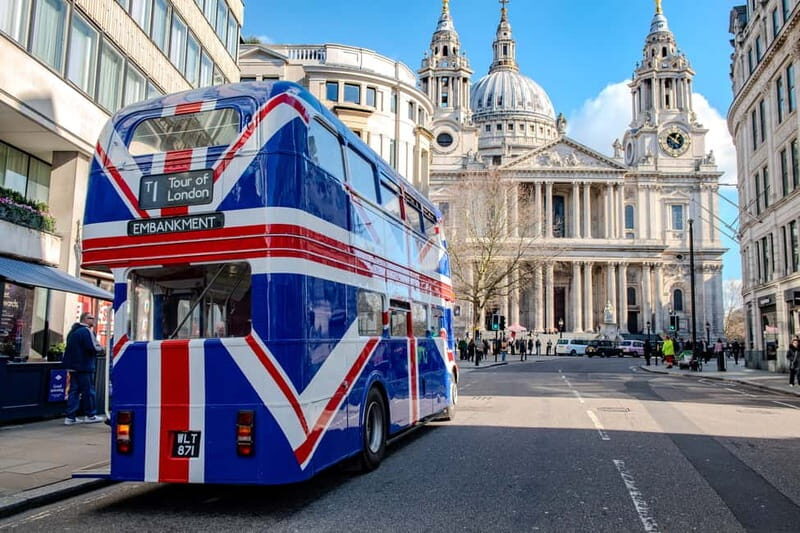 London: Great British Afternoon Tea Bus Tour - Getting started at Embankment (Stop 40B) without wasting time