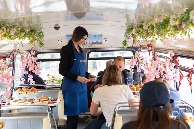 London: Great British Afternoon Tea Bus Tour - The afternoon tea setup: what you actually get onboard