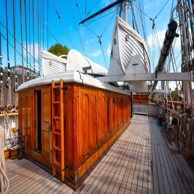 London: Greenwich Highlights Private Tour and Thames Cruise - The Royal Observatory: what you get (and what changes) by option
