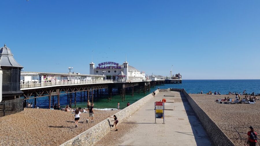 London: Guided Day Trip to Brighton and Seven Sisters - Royal Pavilion and Brighton Pier: the best-known sights, handled efficiently