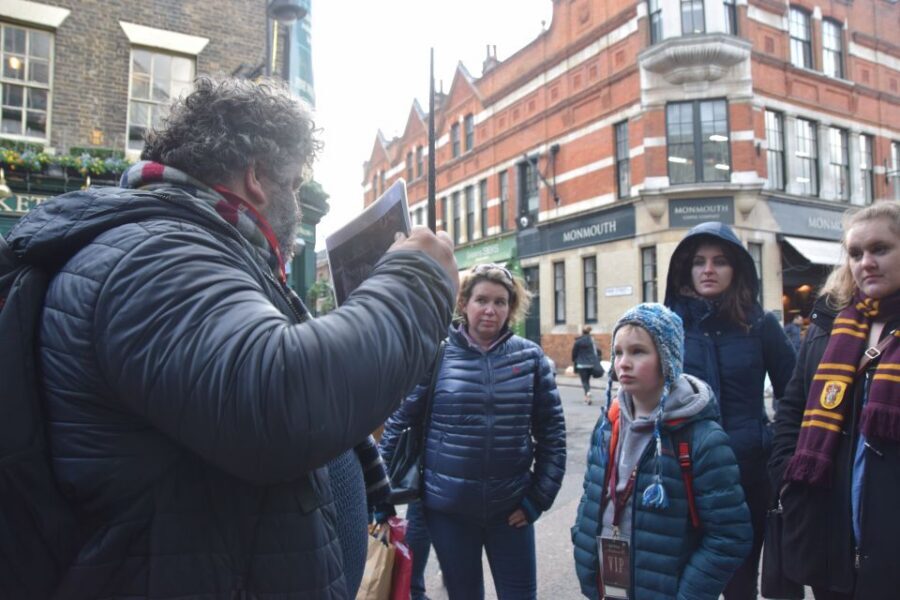 London: Guided Harry Potter Bus Tour of Locations - Leaky Cauldron Walk: Your Closer Look Break