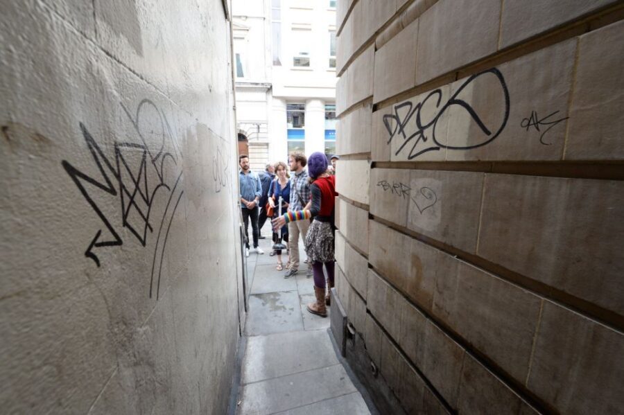 London: Guided Loo Tour - Waterloo meeting point: how to start smoothly (and on time)