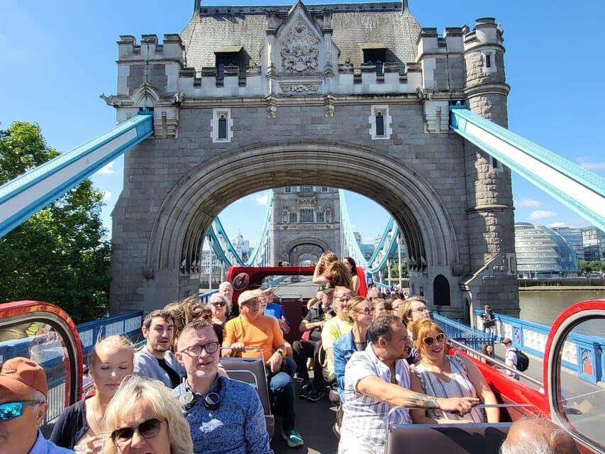 London: Guided Sightseeing Tour on a Vintage Open-Top Bus - Key things I’d prioritize before you board