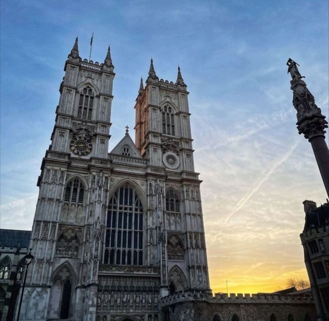 London: Guided Walking Tour with Changing Of The Guard - Price and value: is $70 for 2 hours worth it?