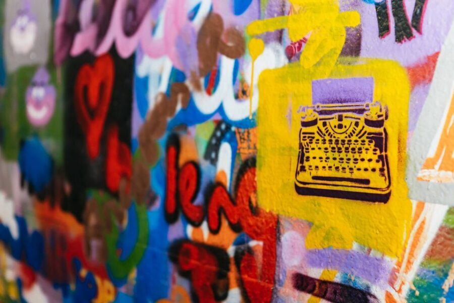 London: Half-Day Street Art Tour and Workshop - East London street art on foot: why it works