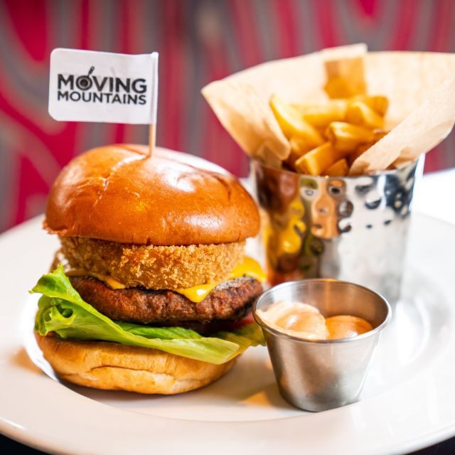 London: Hard Rock Cafe with Set Menu for Lunch or Dinner - Mayfair location on Old Park Lane: where the meal fits into your day